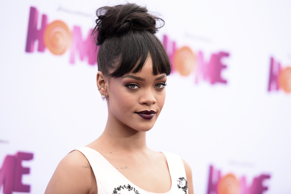 Рианна: Я сейчас очень занята и у меня нет времени на мужчин