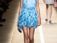 Перья райских птиц: Новый тренд весны 2015