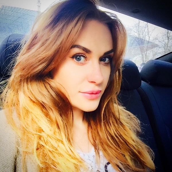 Слава из НЕАНГЕЛОВ показала забавные семейные фото