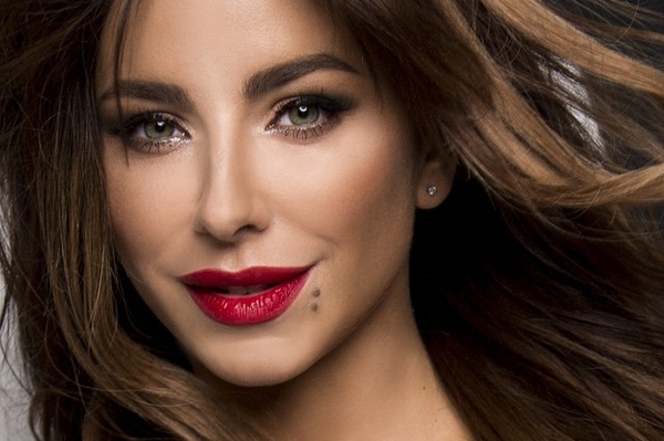 instagram.com/anilorak