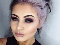 Звезда Instagram: 21-летняя девушка создает невероятный макияж