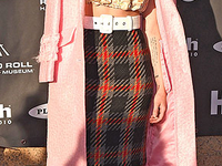 Look дня: Майли Сайрус