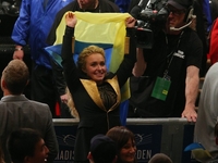 Панеттьери с украинским флагом болела за Кличко во время боя