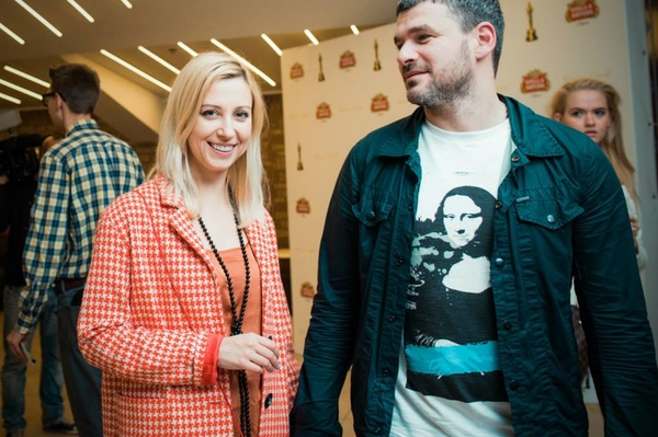 facebook.com/ArthouseTraffic