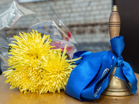 Последний звонок: стихи для выпускников о школе