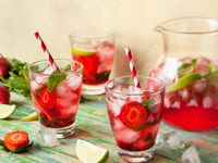 Клубничный лаймад