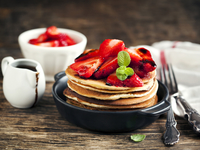 Завтрак с клубникой: Три вкусные идеи