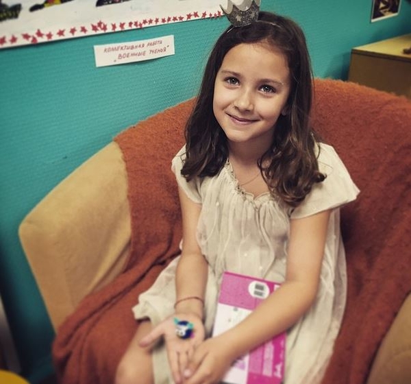 Иван Ургант показал подросшую дочь