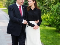 Президент Украины показал трогательное фото с женой