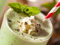 Молочный коктейль: Как приготовить шейк ребенку