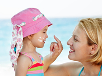 Ребенок обгорел на солнце: Что делать