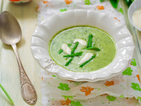 Картофельный суп с черемшой