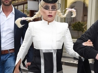 Lady GaGa удивила детским образом