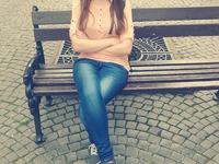 На последнем звонке парень отдал свою золотую медаль однокласснице