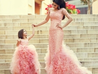 Как две капли воды: Фото мам с дочками