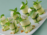 Рулетики из кабачков в итальянском стиле