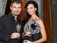 Российский фотограф признан виновным  в убийстве жены-модели