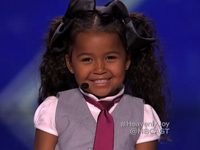5-летняя девочка впечатлила своим выступлением на шоу талантов