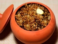 Гречка с грибами в горшочке