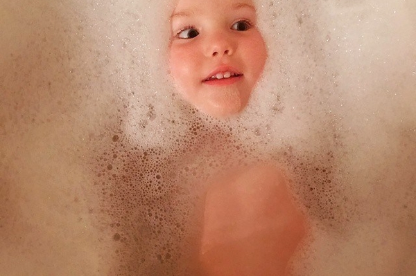 instagram.com/alicianielson