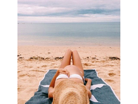 Фото дня: А я на солнышке лежу, а я на солнышко гляжу