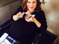 С пользой для малыша: Фото беременных, которые правильно питаются