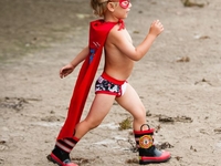 В образе любимых супергероев: ТОП-10 детских снимков