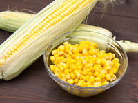 Как варить кукурузу в початках