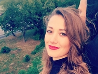 Победительница Холостяк 3 Анна Козырь показала акробатические трюки