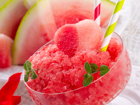 Десерты из арбуза: Три летние идеи