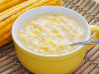 Кукурузная каша на молоке