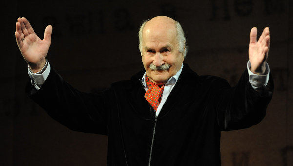 100-летний актер Владимир Зельдин перенес операцию на шейке бедра