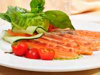 Лосось, соленый по-домашнему