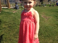 Слезы на глазах: Как родители удивили дочь на ее последнем дни рождении