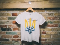 День независимости Украины: Одежда с национальными мотивами