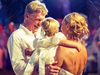 Навка и Песков отметили первый день рождения их дочки на Сицилии