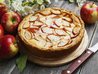 Мамам на заметку: Готовим детям шарлотку по-гречески