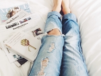 Рваные джинсы: пять дней – пять образов