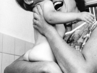 До слез: Веселый рассказ из жизни одной роженицы