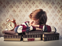 Ученые: Переход на летнее время вреден для здоровья ученика