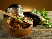 Заготовки из баклажанов: ТОП-5 рецептов