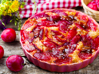 Как приготовить сливовый пирог