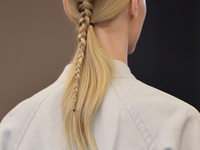 Неделя моды в Нью-Йорке: Лучшие прически с подиумов