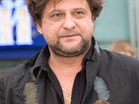 Актер сериала Папины дочки Александр Самойленко развелся с женой