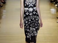 Единение с природой: Altuzarra презентовал весеннюю коллекцию