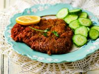 Как приготовить шницель: Три вкусные идеи