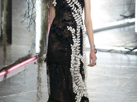 Страшная сказка: Rodarte устроил необычный показ