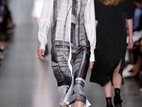 Начало новой эры: Public School представили новую коллекцию для DKNY