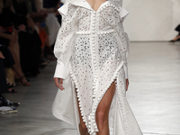 Танец страсти: Proenza Schouler представил "испанскую" коллекцию