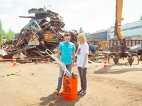 Раздолбаи: Журналист Ivona померялся силой с ведущими